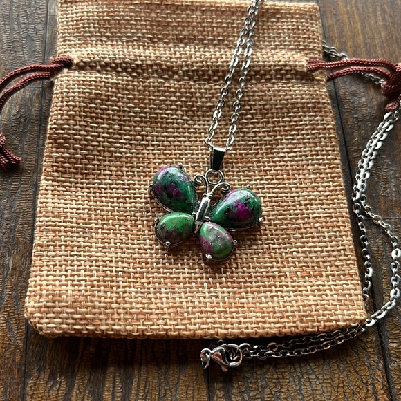 Ruby Zoisite Butterfly Necklace Ruby in Zoisite Pendant Crystal Quartz Necklace - Picture 2 of 3